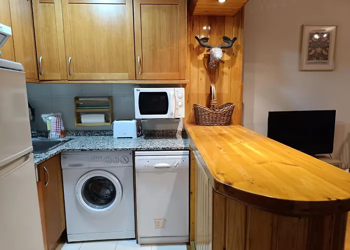 Inmocyma Cerler- Aigualluts-pirineo En Familia Apartamento